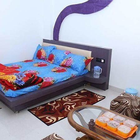 Hotel Nikunj Ashta  ภายนอก รูปภาพ